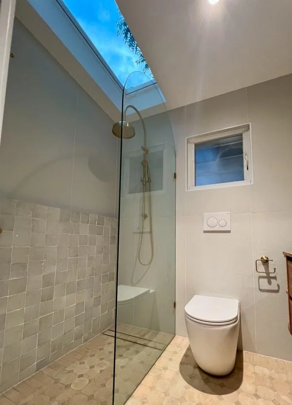 Luxury bathroom renovation in Lake Macquarie by MTS Group